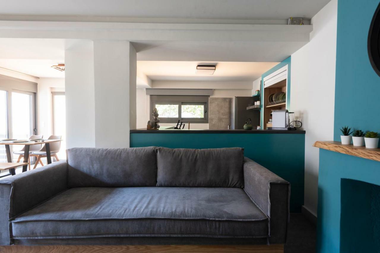 Groundfloor 2Br Apt With Smallyard Near The Heart Of קלמאטה מראה חיצוני תמונה